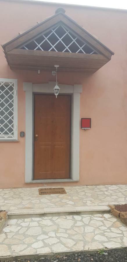 Отель Borgo Dei Centurione Рим Экстерьер фото